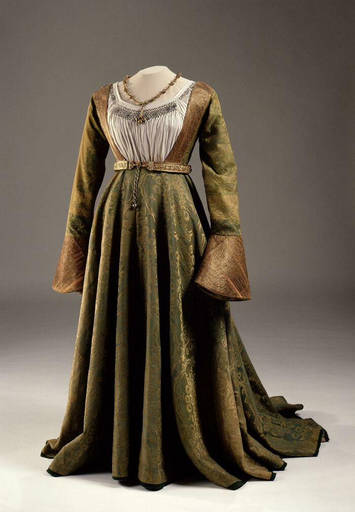 The Exquisite Green Damask Dress In Burgundian Style Worn By Mary Of Habsburg On Her Marriage To Louis II Of Hungary In 1522, One Of Few Dresses To Survive From That Century