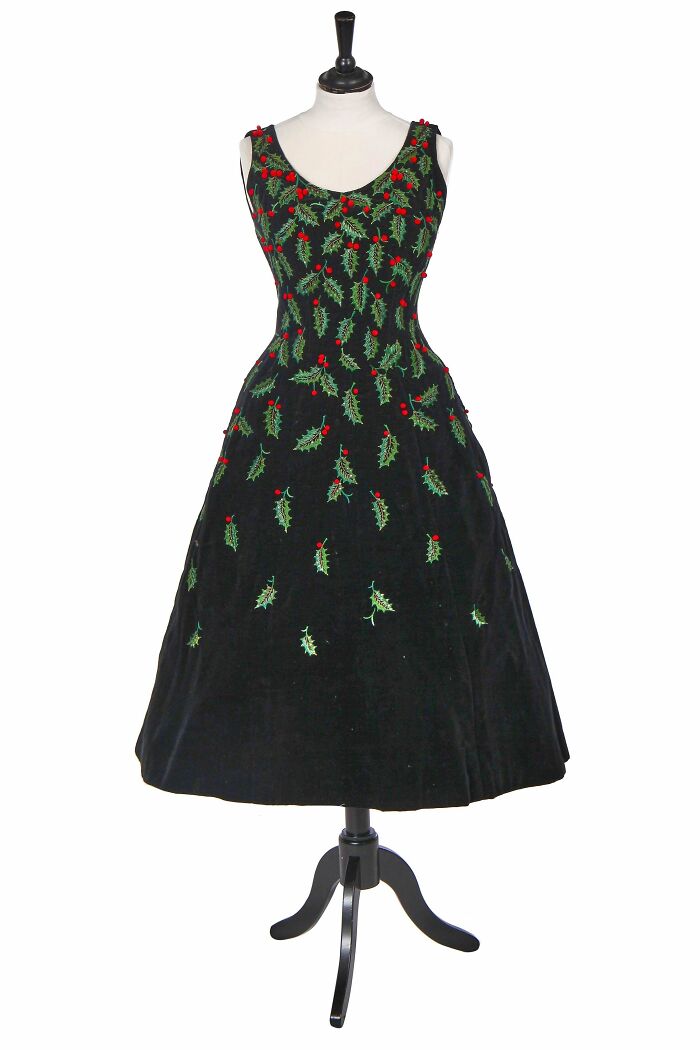 A Pierre Balmain Haute Couture Black Velvet 'Holly' Dress, 1955