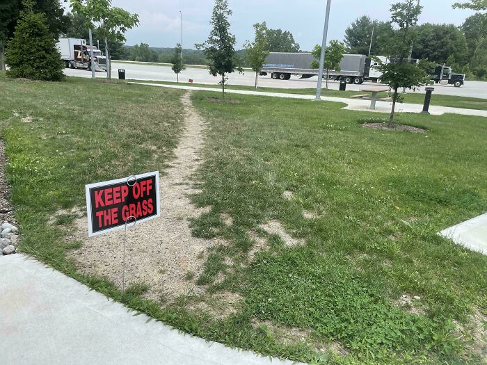 Lansing, Mi Area Rest Stop, Guess Lots Of People Have To B Line It To The Bathroom