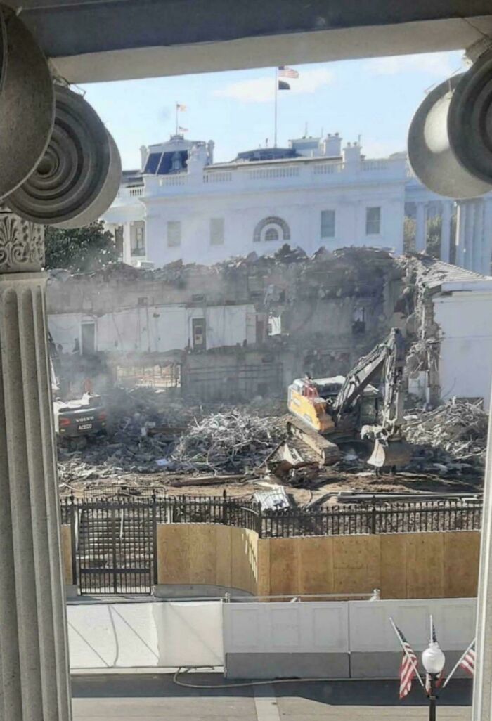 Today’s White House Demolition Update