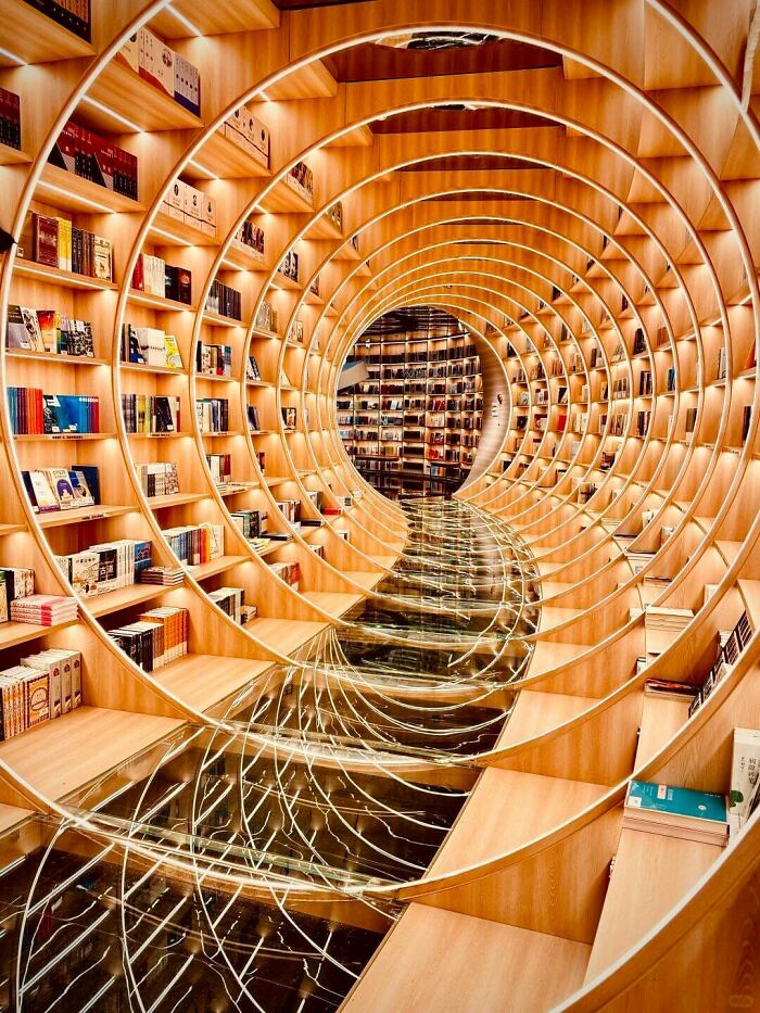Yuxin Bookstore In Shenzhen