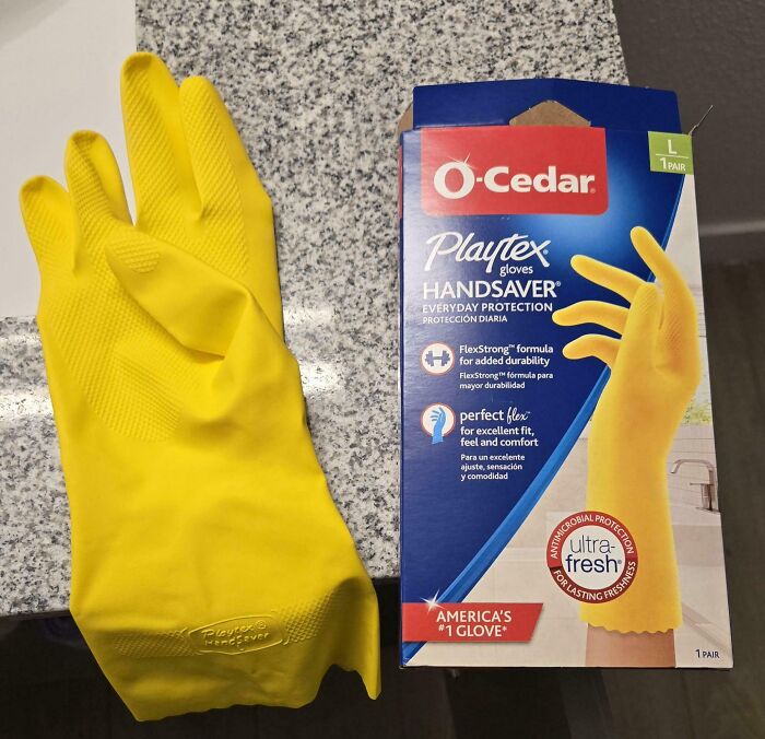 Yellow cleaning gloves next to a box labeled O-Cedar Playtex Handsaver showing a shopping fail with glove size discrepancy.