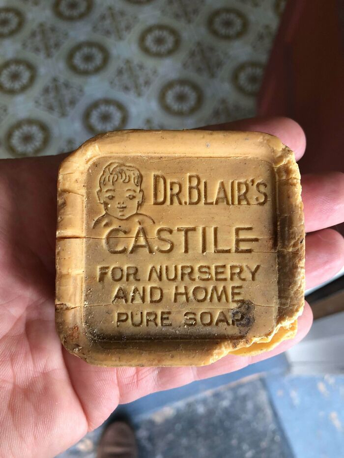 “I've Watched Enough Movies To Know It Won't End Well”: 79 Bizarre And Creepy Things People Found In Old Homes