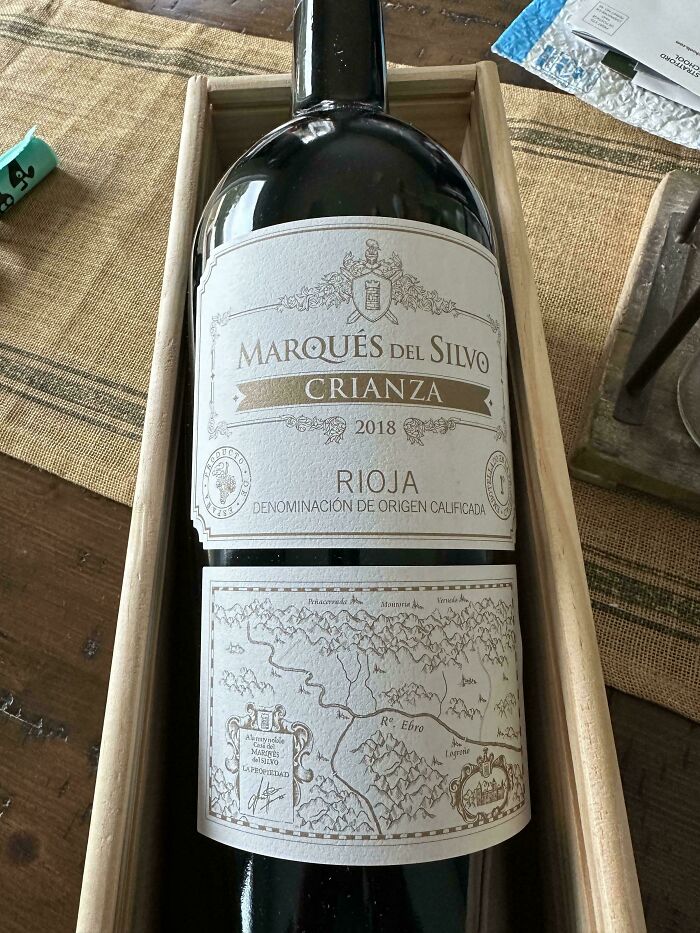 55 Weird And Unhinged Family Traditions That You Probably Don't Have