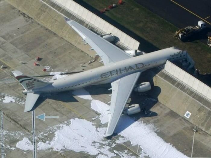 Em 2007, um Airbus A340-600 totalmente novo (para a Etihad) foi destruído durante um teste de motor terrestre em Toulouse