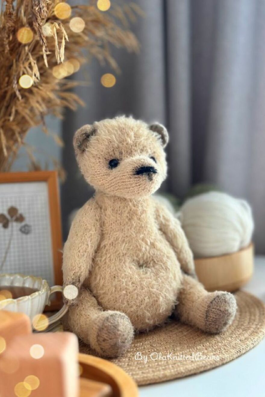 How My Bears Get Their Story &ldquo;Come Sit Next To Me. I&rsquo;ll Show You How I Listen.&rdquo;