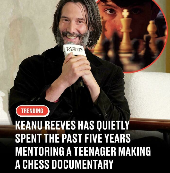 Amazing photos of Keanu Reeves mentoring a teenager for a chess documentary, teaching something new about kindness.