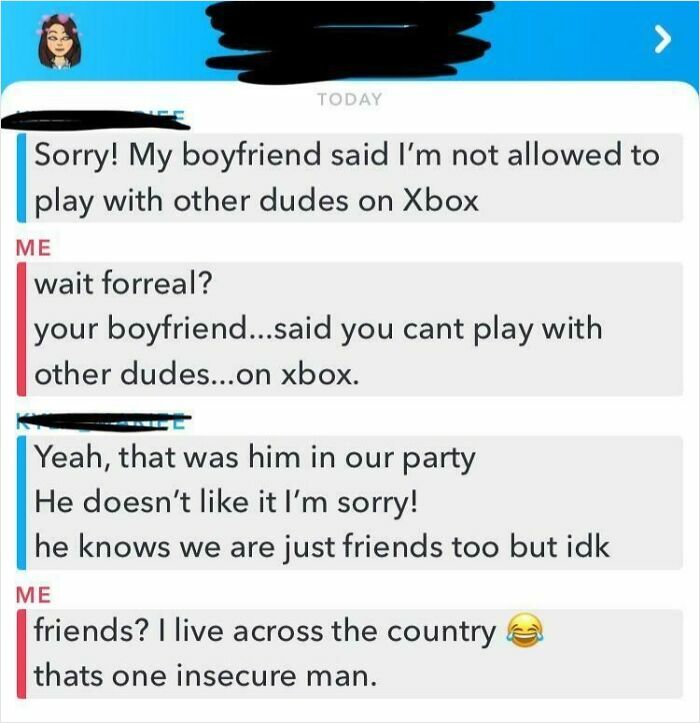 Chat conversation showing cringe-worthy moment about boyfriend not allowing Xbox gaming with other dudes.