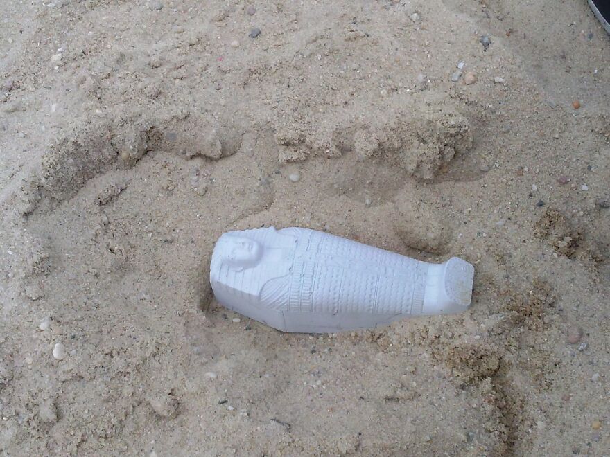 A Decade Buried In Sand Ends In Immortality: New York Artist&rsquo;s 11-Year Global Treasure Project Enters Ripley&rsquo;s Believe It Or Not!