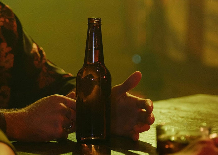 “Rubbing Frostbitten Skin”: 65 Survival Myths That Are Nothing But A Bunch Of Harmful Nonsense