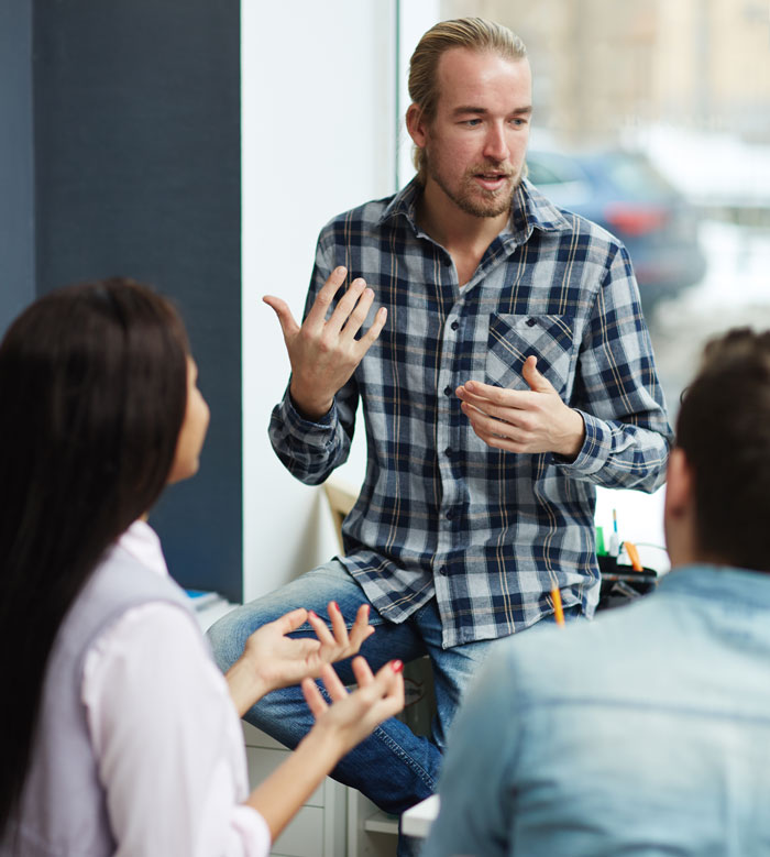 “I Told Her I Had A Tumour”: People Who Lost A Friend Shared What Happened