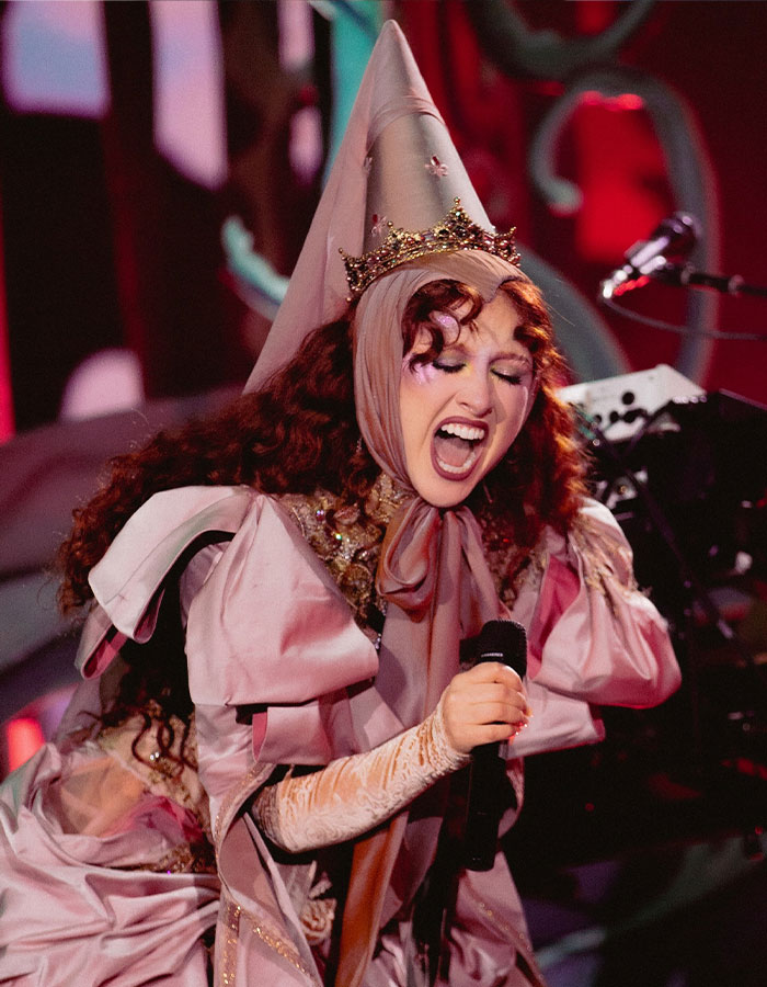 Jude Law's Scandalous Romantic History Surfaces Amid Chappell Roan Security Guard Controversy