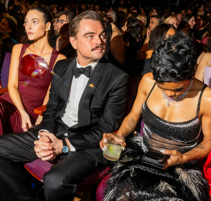 Doctor Reveals Unexpected Possible Reason For Leonardo DiCaprio's Rejuvenated Oscars Look