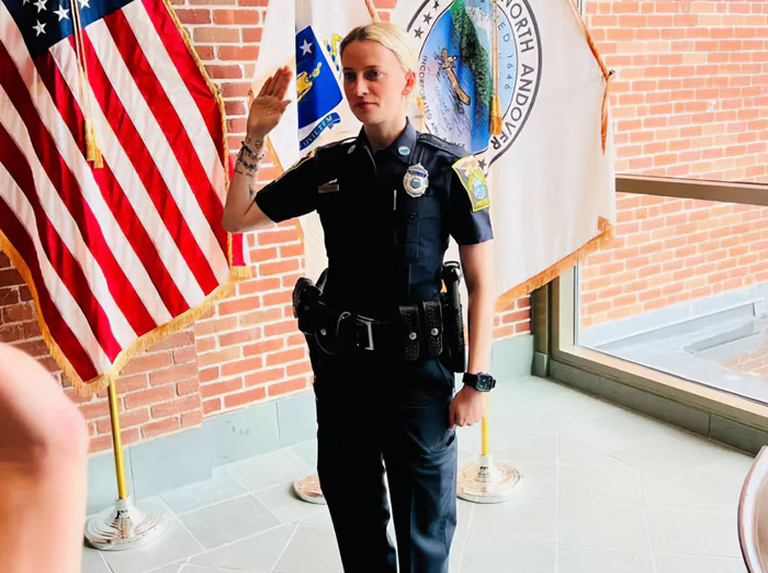 Policial desmorona ao descrever a perda Policial desmorona ao descrever a perda