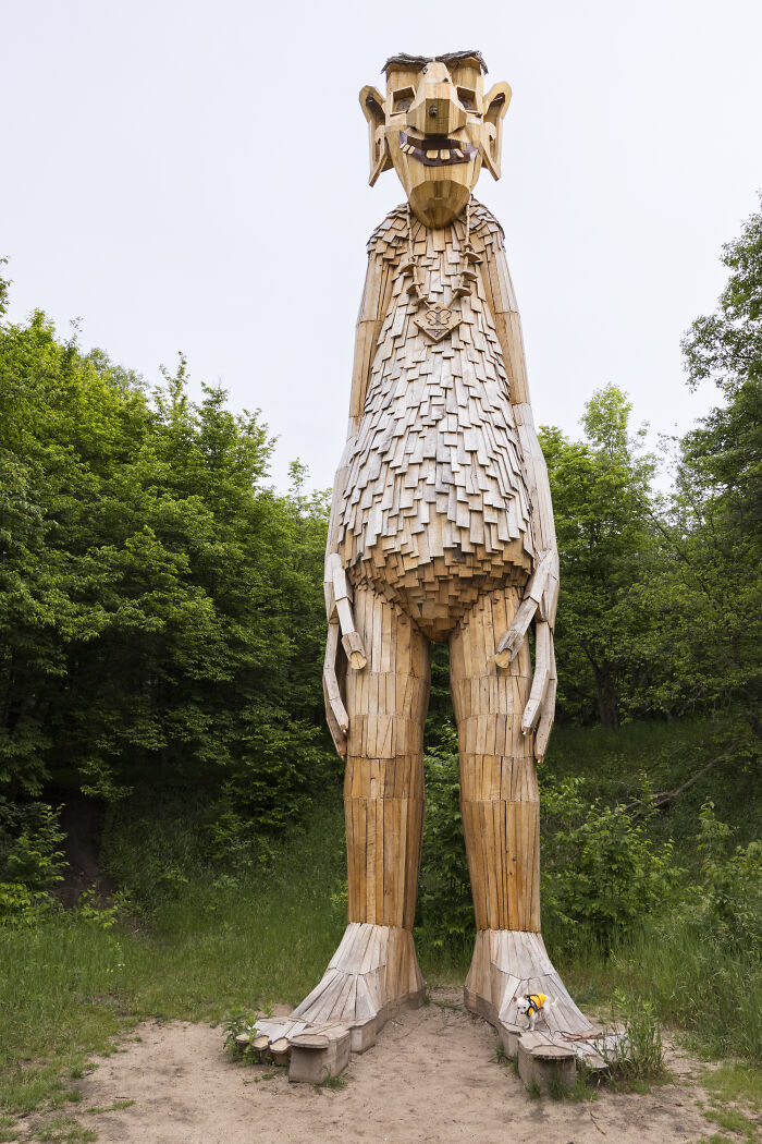 My Tiny Chihuahua Goes On A Troll Hunt