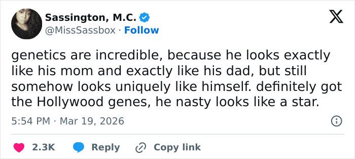 Tweet highlighting netizens surprised by Heidi Klum's son's look, noting he resembles a star with Hollywood genes. Tweet highlighting netizens surprised by Heidi Klum's son's look, noting he resembles a star with Hollywood genes.