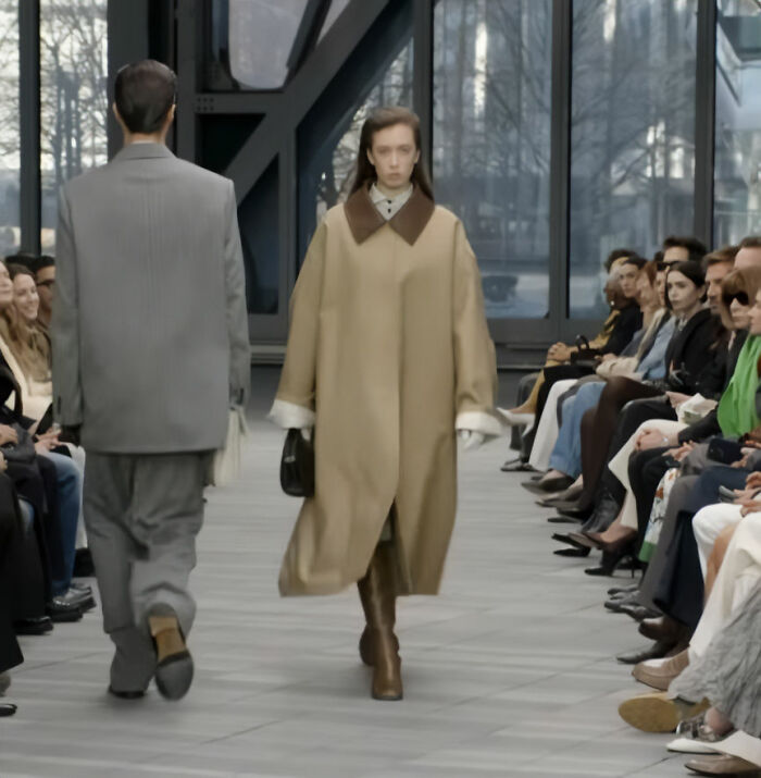 "Just Stomping Around": Nicole Kidman's Nepo Baby Daughter Brutally Roasted For Runway Walk "Just Stomping Around": Nicole Kidman's Nepo Baby Daughter Brutally Roasted For Runway Walk