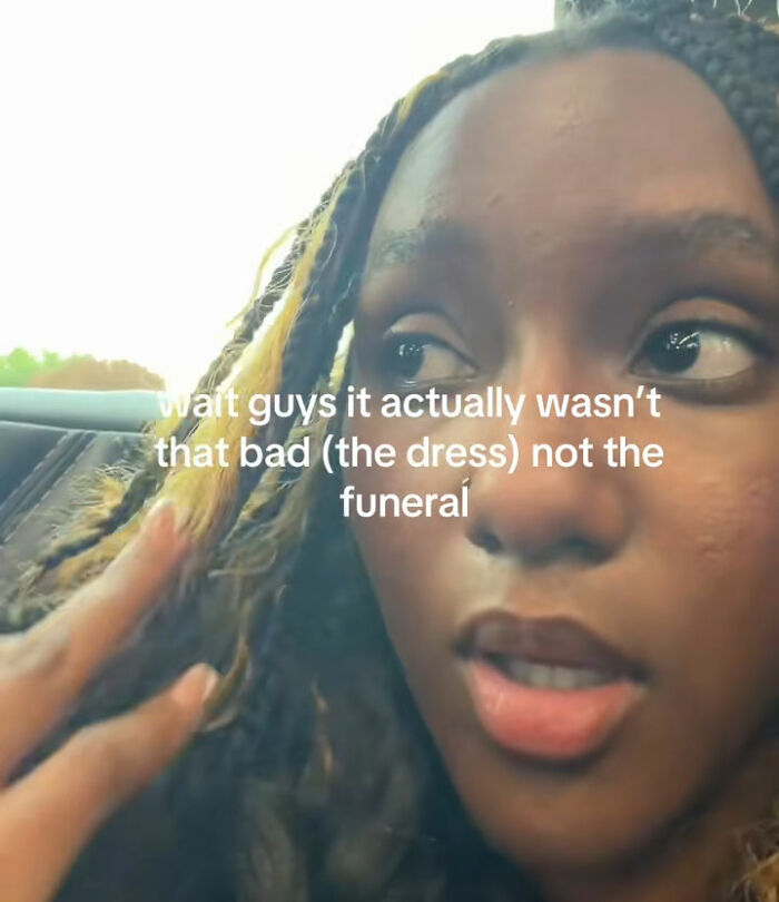 A reclamação viral de uma mulher sobre o traje funerário após a morte do pai provoca reações surpreendentes A reclamação viral de uma mulher sobre o traje funerário após a morte do pai provoca reações surpreendentes