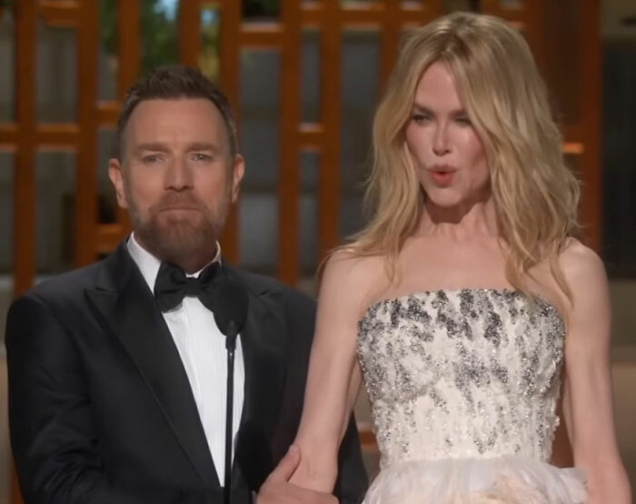 "Lowest Low": Nicole Kidman And Ewan McGregor's Flirtatious Moulin Rouge Reunion Mercilessly Mocked