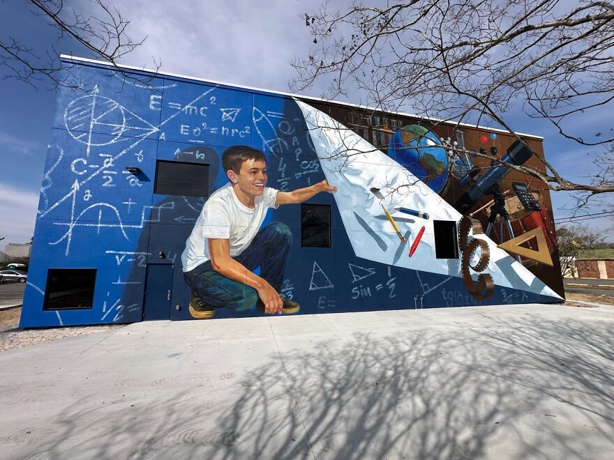 I Created A Giant 3D Optical Illusion Mural In Georgia That Changes Depending On Where You Stand