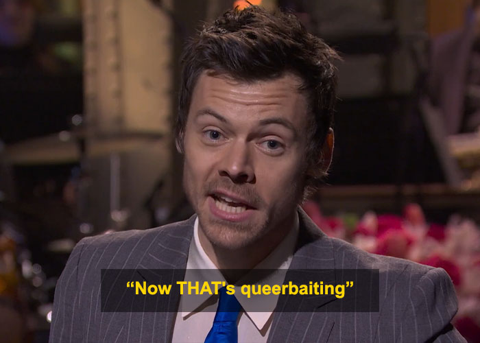 Depois de anos de acusações de queerbaiting, Harry Styles usou seu monólogo SNL para finalmente se manifestar Depois de anos de acusações de queerbaiting, Harry Styles usou seu monólogo SNL para finalmente se manifestar