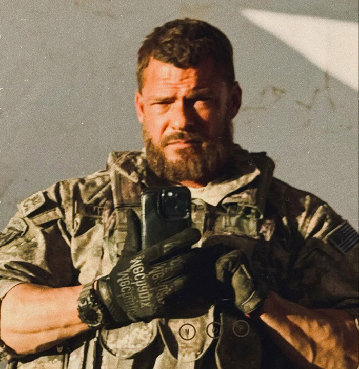 Nova reviravolta no caso de Alan Ritchson enquanto a polícia toma decisão sobre as acusações da estrela de ‘Reacher’