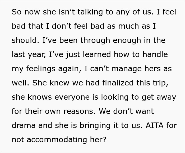 Text excerpt showing a woman furious as her friends refuse to share a room after she decides to join the vacation last minute.