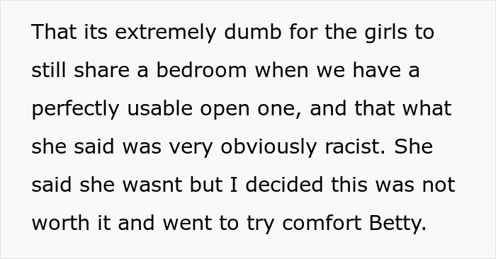 Twins-Obsessive Mom Insists They Always Match, Dad Mortified When She Scolds One For Being “Too Tan” Twins-Obsessive Mom Insists They Always Match, Dad Mortified When She Scolds One For Being “Too Tan”