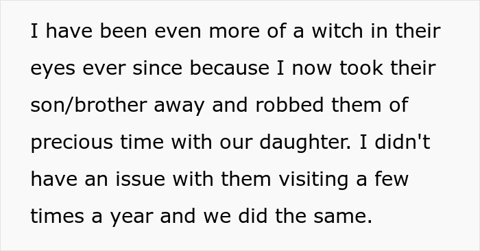 Trecho de texto descrevendo a experiência de uma mulher que se muda com a família para fugir dos sogros que a seguiam, revelando uma situação planejada.