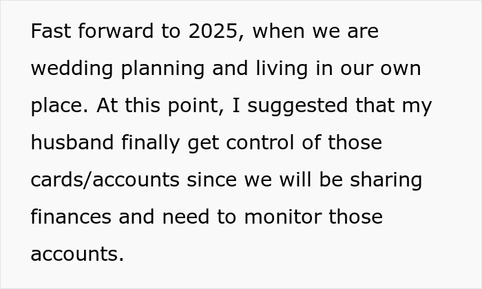 Text about a couple planning finances in 2025, discussing debt and managing accounts to avoid bankruptcy risks.