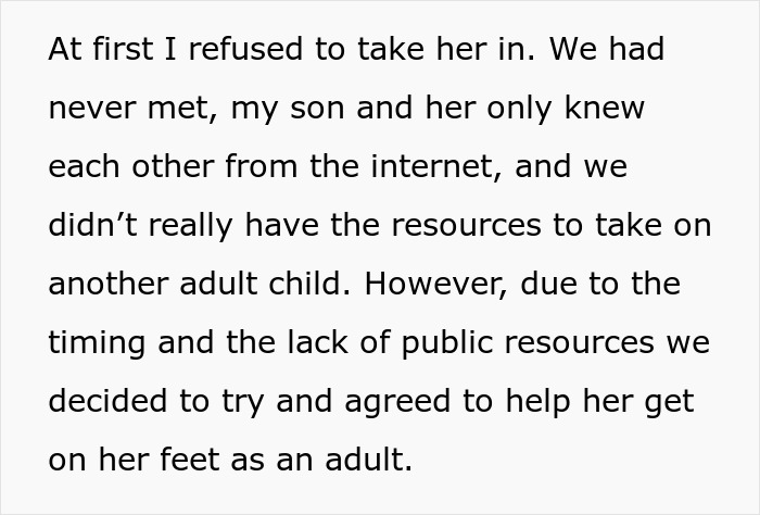 Text excerpt about a random internet stranger living with boyfriend&rsquo;s family, causing tension with his mom.