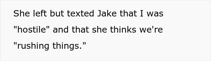 Text message conversation discussing someone's mom playing dorm inspector and checking out boyfriend&rsquo;s place before allowing him to move in.