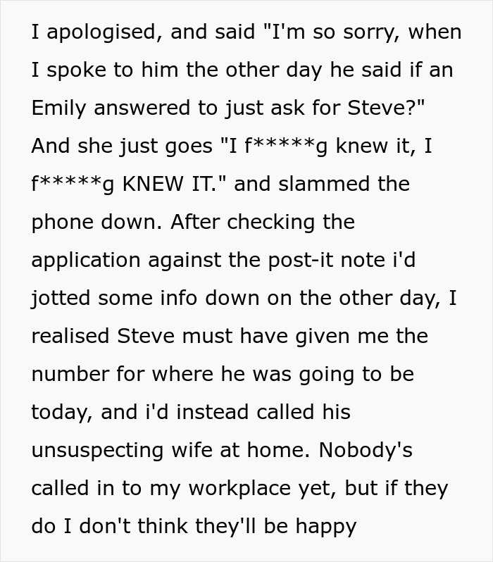 Trecho de texto mostrando um funcionário revelando acidentalmente uma amante para a esposa de um cliente, causando o caos. Trecho de texto mostrando um funcionário revelando acidentalmente uma amante para a esposa de um cliente, causando o caos.