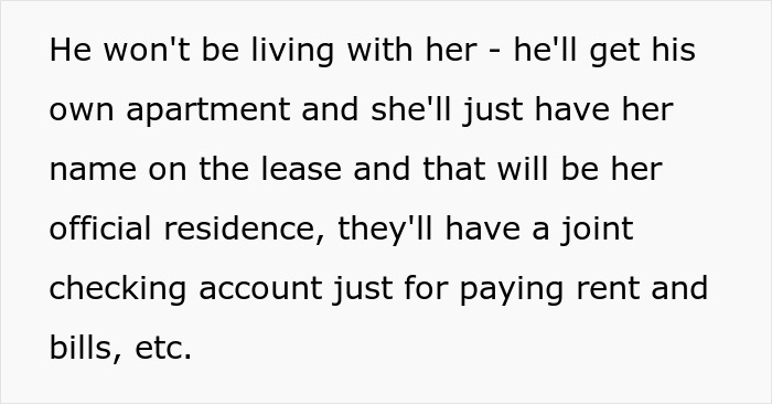 Mulher questiona sua sanidade depois que namorado militar se casa com outra pessoa e chama isso de “normal”
