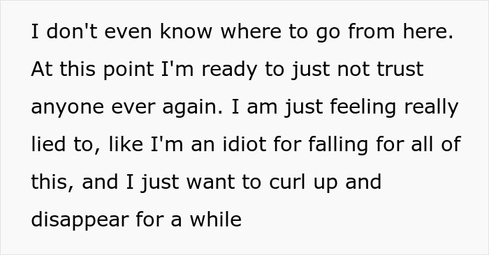 Mulher se sentindo traída e com o coração partido depois de descobrir a verdade sobre o relacionamento e problemas de confiança do namorado.