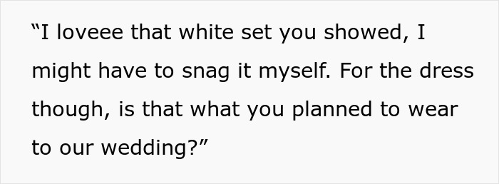 Texto discutindo uma mulher que deseja usar um vestido branco em um casamento e um comentário sobre ser um vestido amarelo.