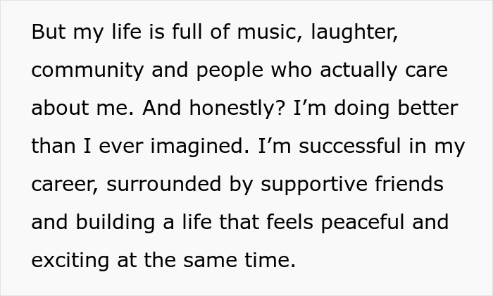 Guy Steals GF's Banana And Rages When She Says It's Hers, She's Horrified By The Turn Of Events