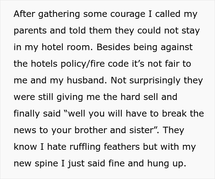 Family Ignores All Booking Warnings, Then Demands To Stay With Couple In Their Hotel Room