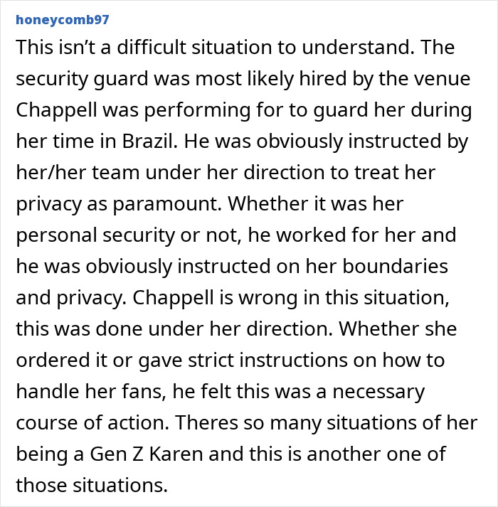 Comment explaining Chappell Roan security guard dispute, mentioning venue, privacy, and security instructions. Comment explaining Chappell Roan security guard dispute, mentioning venue, privacy, and security instructions.