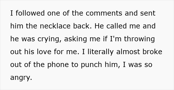 Lady Aghast After "Perfect" BF Displays His Red Flags By Mocking Her Gift In Front Of Their Friends