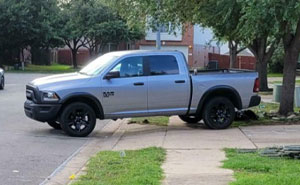 People Had Such Awful Neighbors, They Had To Vent Online And Shared These 53 Photos (New Pics)