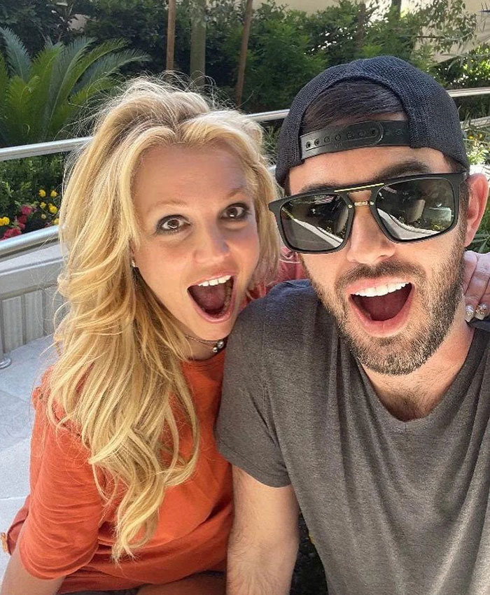 Britney Spears&rsquo; Manager Speaks Out As Report Details She Was Taken To Hospital After Arrest