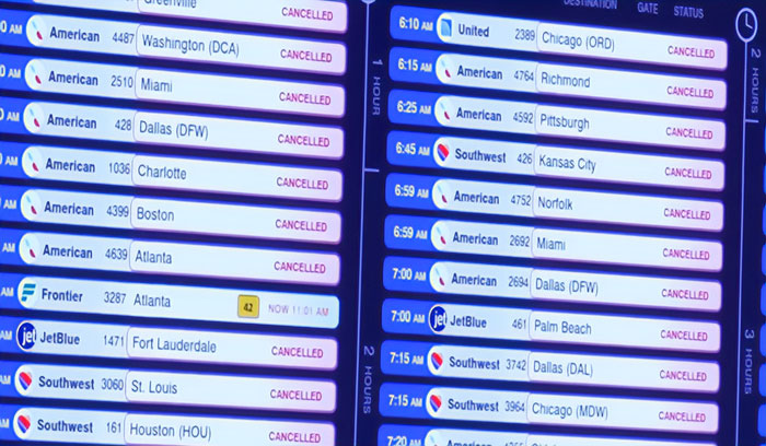 Áudio arrepiante de controle de tráfego aéreo lançado após trágico acidente de avião da Air Canada no aeroporto de LaGuardia Áudio arrepiante de controle de tráfego aéreo lançado após trágico acidente de avião da Air Canada no aeroporto de LaGuardia