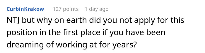 Comment on Reddit discussing why someone did not apply for a dream job, related to emailing roommates and boss stole portfolio.