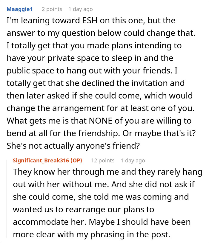Text conversation about a woman furious her friends don&rsquo;t want to share a room after she suddenly joins vacation plans.