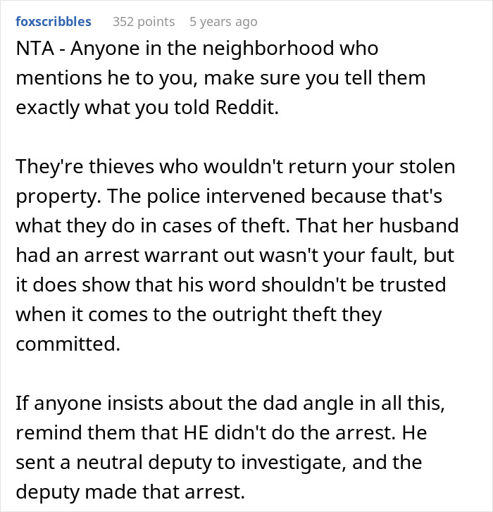 Reddit comment explaining neighbors stealing cat and sheriff dad's deputy making the arrest in a theft case discussion.
