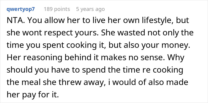 Reddit comment discussing respect and responsibility in a vegan teen cooking meat lesson about wasting food.