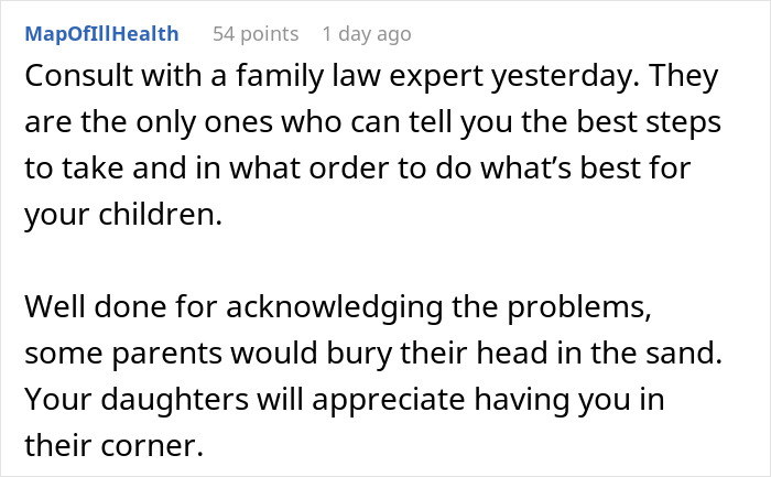 Twins-Obsessive Mom Insists They Always Match, Dad Mortified When She Scolds One For Being “Too Tan” Twins-Obsessive Mom Insists They Always Match, Dad Mortified When She Scolds One For Being “Too Tan”