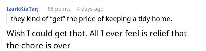 Lady Gets The Ick As She Has To Clean Up After BF, Wonders If Living With Him Is The Right Decision Lady Gets The Ick As She Has To Clean Up After BF, Wonders If Living With Him Is The Right Decision