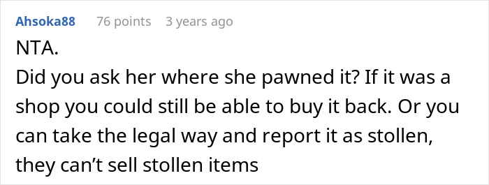 Woman Kicks Out Oldest Daughter After She Sells Family Heirlooms That She Didn’t Even Inherit Woman Kicks Out Oldest Daughter After She Sells Family Heirlooms That She Didn’t Even Inherit
